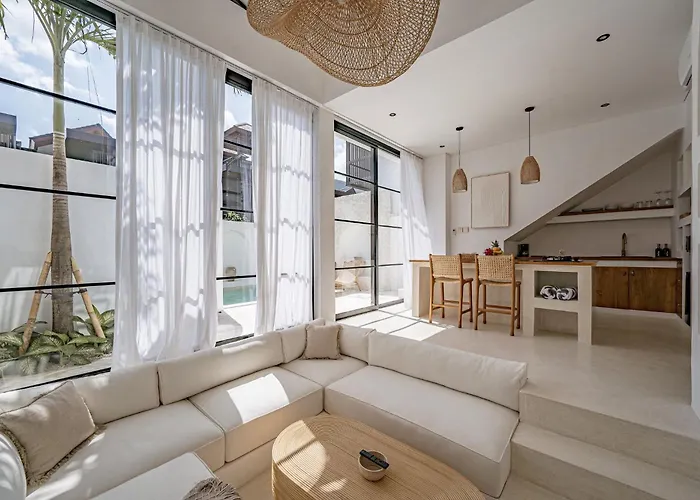 Casa Blanche Villa Canggu